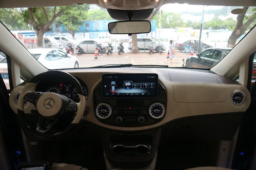 【奔馳威霆改裝全車(chē)內(nèi)飾,暖陽(yáng)系改裝為你量身定制】-